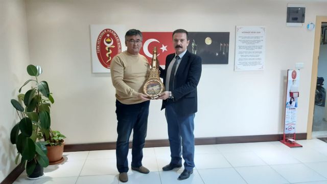 KIRGIZ VETERİNER HEKİMLERİ ODAMIZI ZİYARET ETTİ.