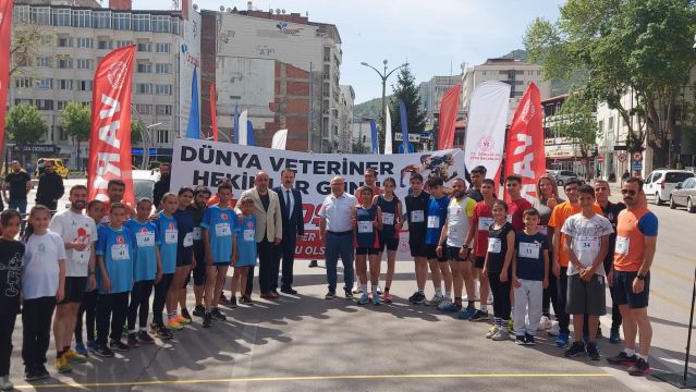 DÜNYA VETERİNER HEKİMLER GÜNÜ HALK KOŞUSU YAPILDI