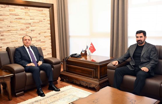 "AKÜ REKTÖRÜ PROF. DR. MEHMET KARAKAŞ'A ZİYARET"